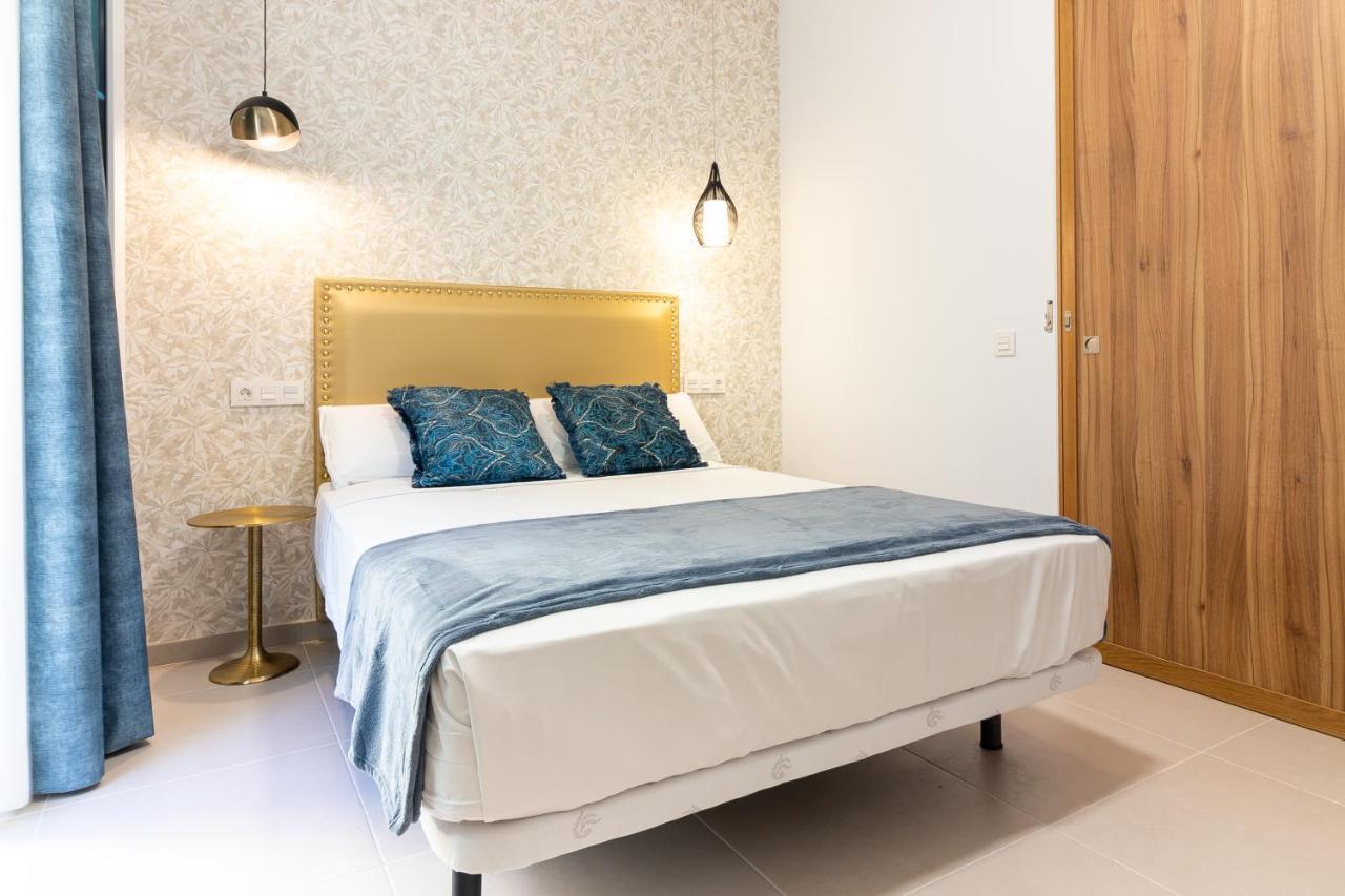 Malaga Center Flat Mariblanca 12 Sun & Terrace Boutique Apartment Exterior photo