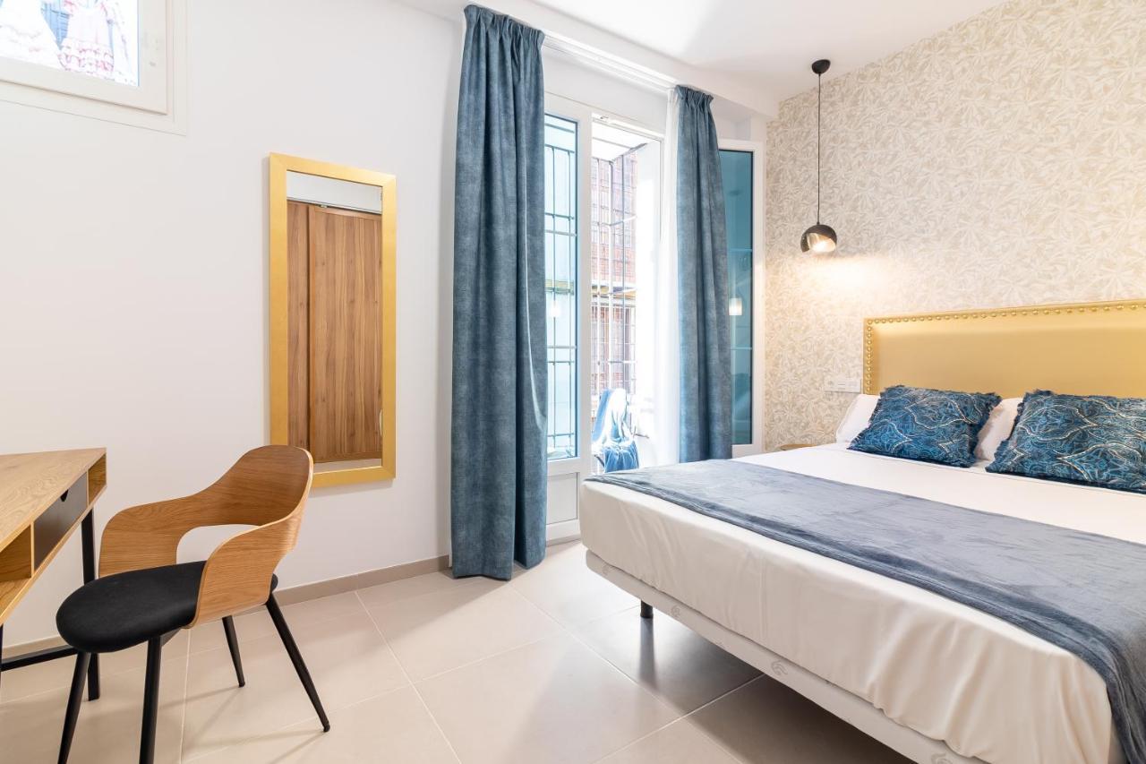 Malaga Center Flat Mariblanca 12 Sun & Terrace Boutique Apartment Exterior photo