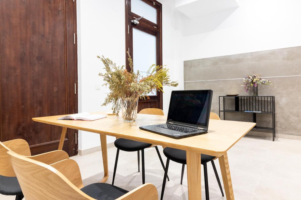 Malaga Center Flat Mariblanca 12 Sun & Terrace Boutique Apartment Exterior photo