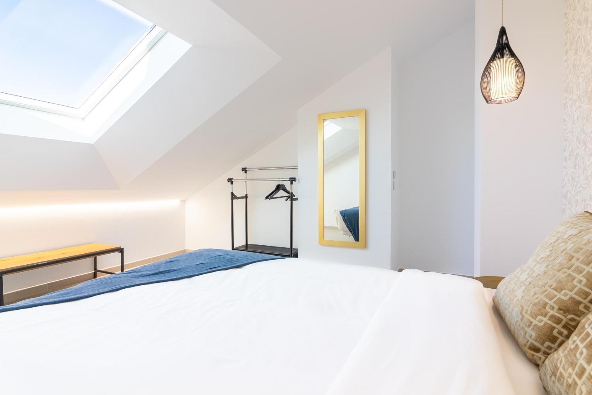 Malaga Center Flat Mariblanca 12 Sun & Terrace Boutique Apartment Room photo